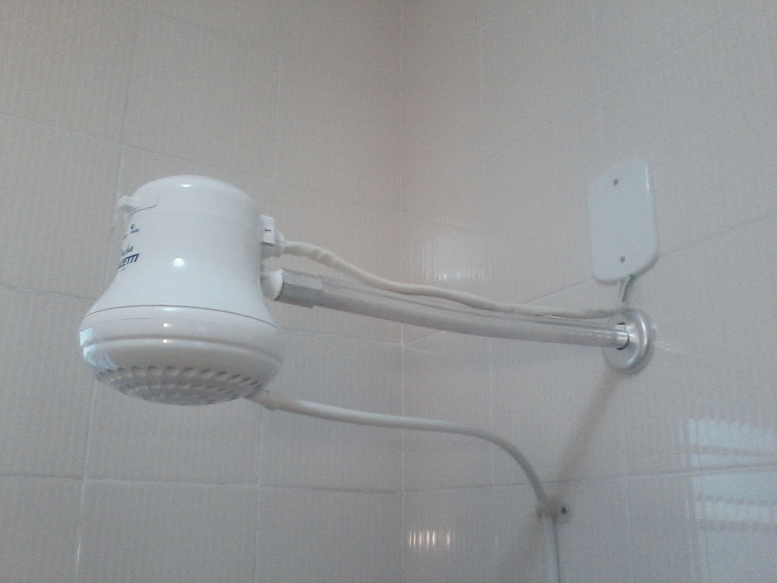 Chuveiro Elétrico em João Pessoa: Instalação, Manutenção e Segurança com Eletricista chuveiro eletrico 1